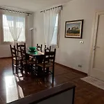 Alle Porte Di Torino, Ai Piedi Del M.te S. Giorgio